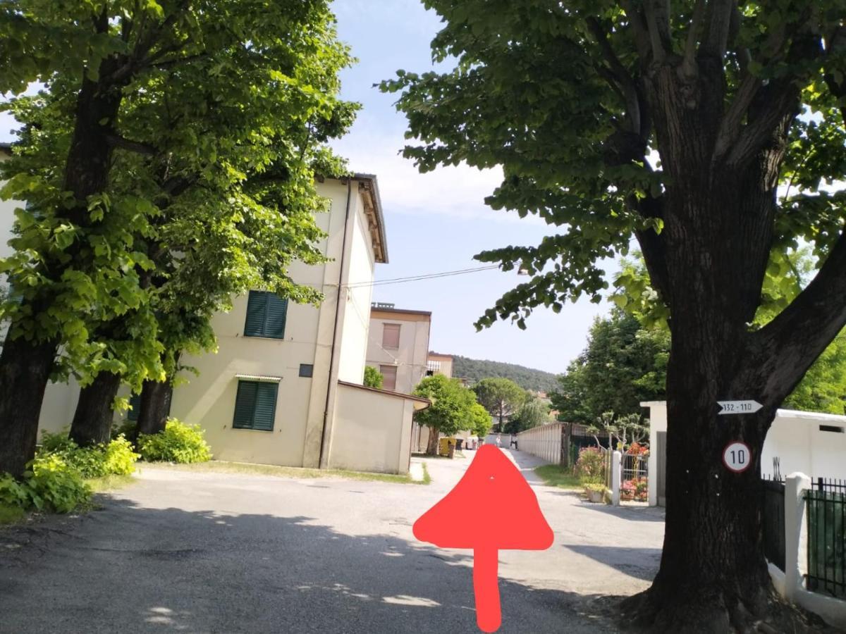 モンファルコーネCasa Valentinisアパートメント エクステリア 写真